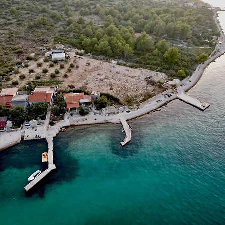 Joelle, House By The Sea